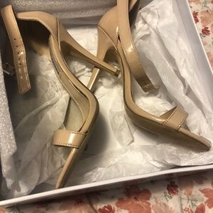 Steve Madden cream color size 6.5 heels